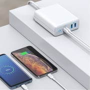 Maxguard Veloce Series 4 Port Charger Black