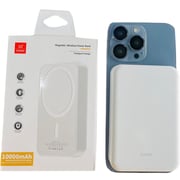 Casement Magnetic Wireless Power Bank 10000mAh White 2506