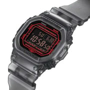 ساعة كاسيو رجالي من سلسلة G-Shock موديل DWB5600G1DR