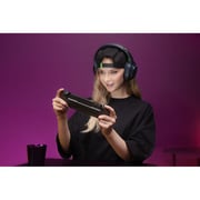 Razer Kishi V2 Universal Mobile Gaming Controller For iPhone Black