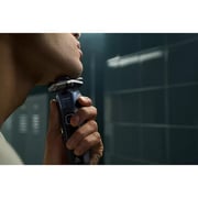 Philips Wet & Dry Electric Shaver S5885/10
