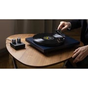 Pro-Ject DEBUT Carbon Evo Turntable
