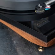 Gold Note Turntable Giglio