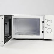 Tornado 20L Manual Microwave Oven 700W with 5 Power Levels & Defrost Function – TWMS-20-W-E