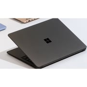 Microsoft Surface Laptop 7 Copilot+PC - Snapdragon X Plus / 13.8inch / 512GB SSD / 16GB RAM / Shared Qualcomm Adreno GPU Graphics / Windows 11 Home / English Keyboard / Graphite/ International Version - [ZGM-00052]