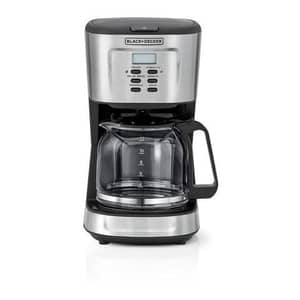 ماكينة صنع القهوة من بلاك اند ديكر DCM85B5