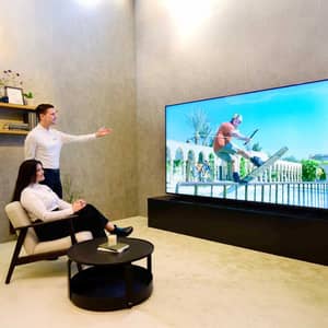 Try The TV at Your Doorstep, Before You Decide To Buy Samsung (55