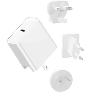 

Trands TR-AD1587 Universal Travel Adapter 65W White