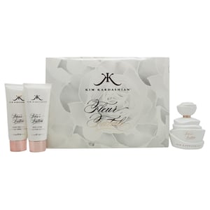 

Kim Kardashian Fleur Fatale Perfume For Women 100ml Eau de Parfum + 100ml Body Lotion + 100ml Bodywash